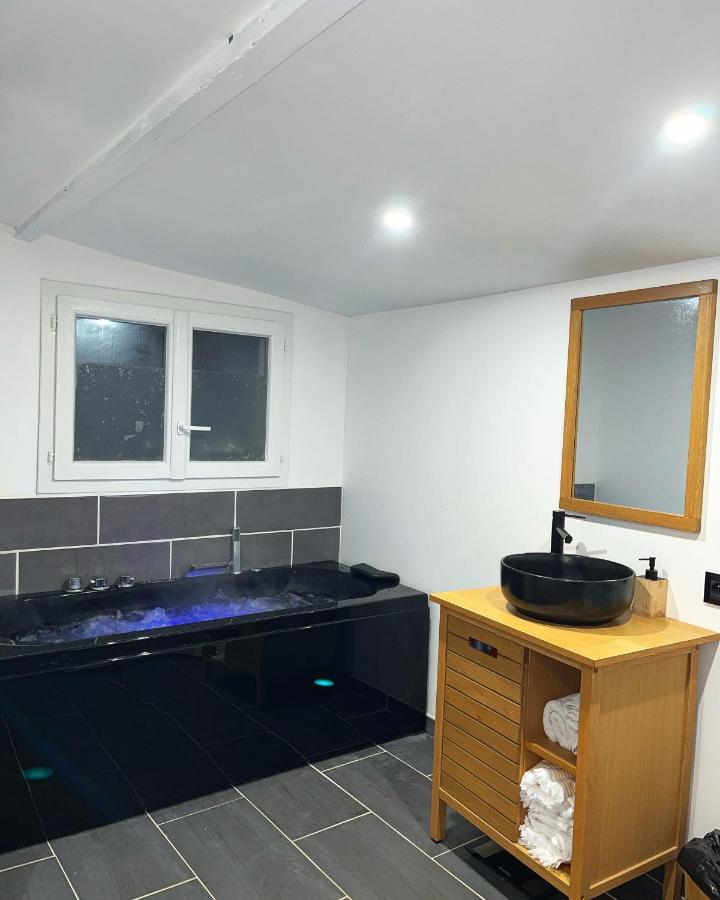 L'Oranger - Magnifique Studio Independant Sur Mougins Avec Jacuzzi Prive - Parking - Climatisation Zewnętrze zdjęcie